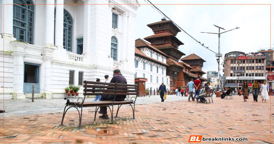 सुनसान बसन्तपुर (फोटो फिचर)