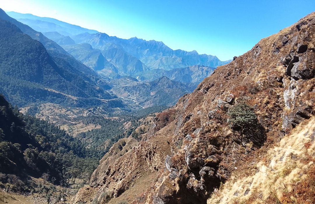 कालाजग्राबाट देखिएका सुन्दर दृश्य (फोटोफिचर)