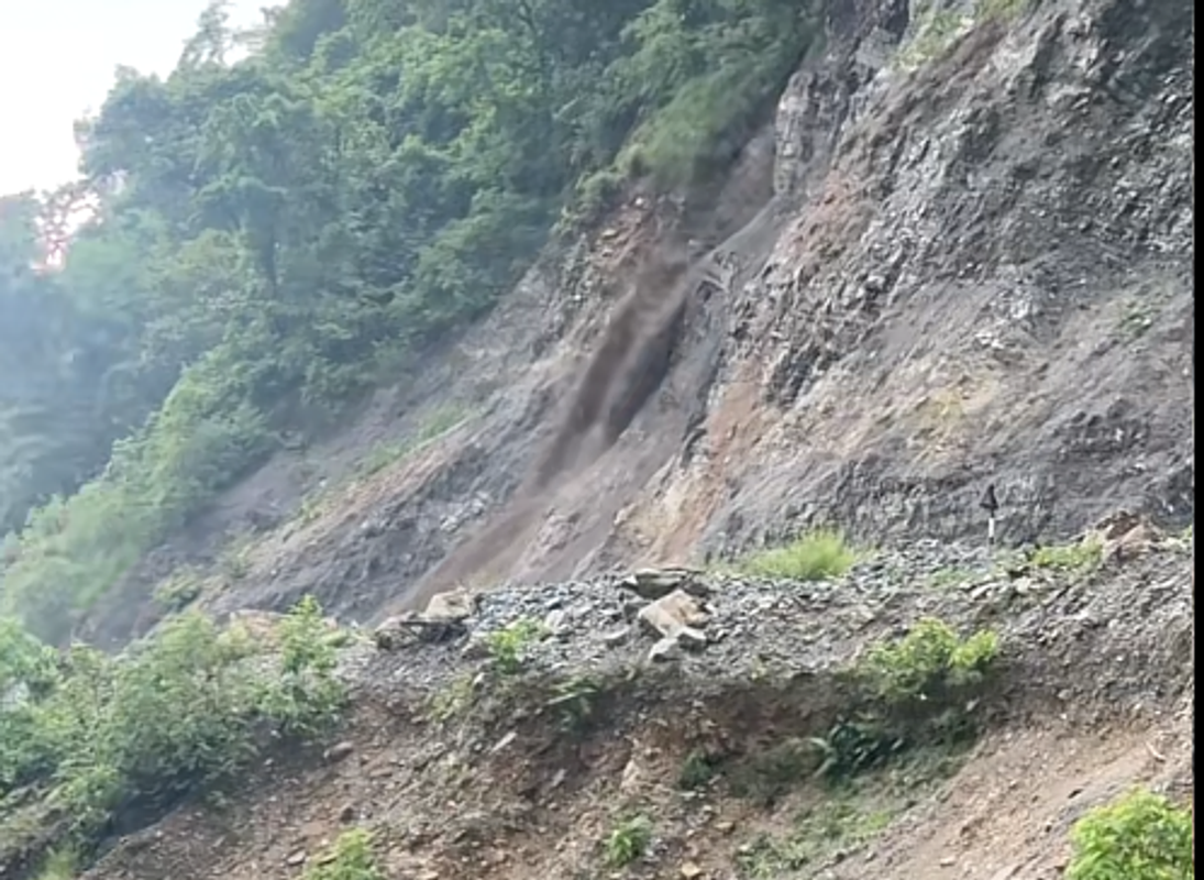 जाजरकोटमा पहिरो: २ जनाको मृत्यु, ६ घाइते, २ बेपत्ता
