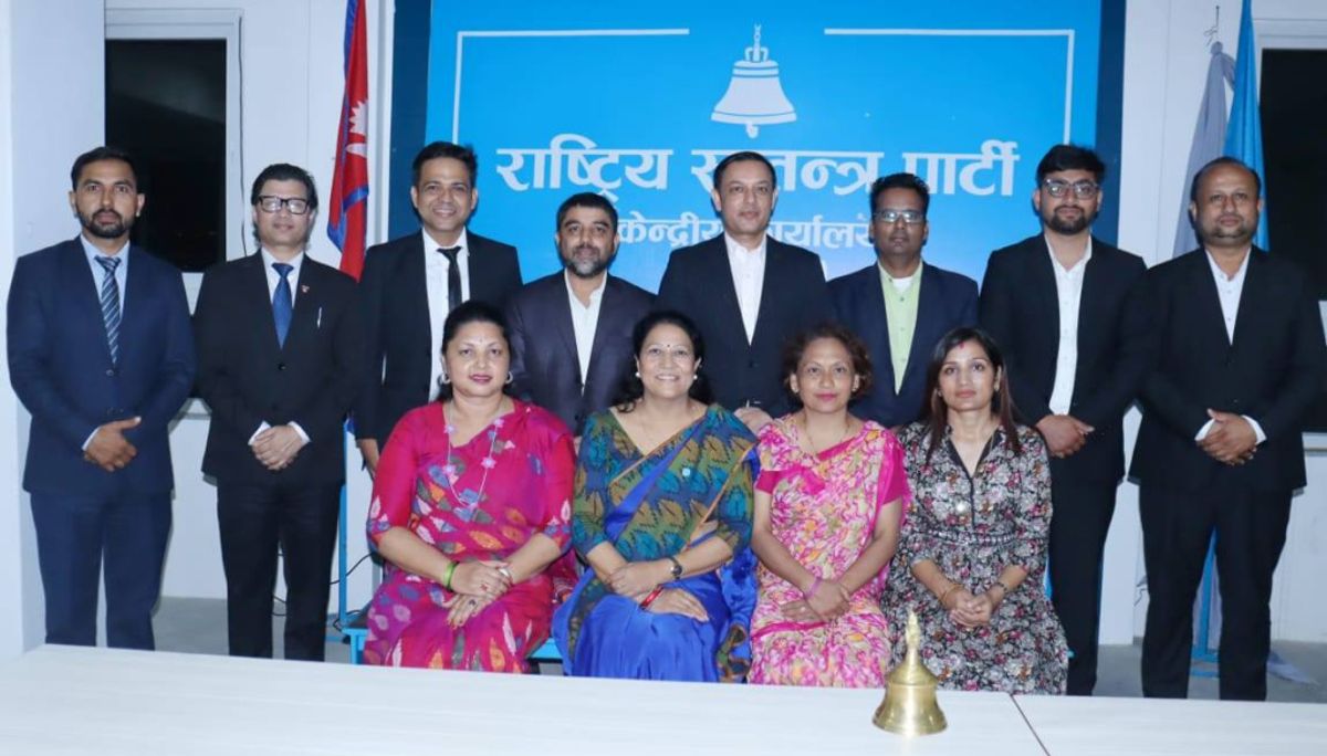 रास्वपाको उम्मेदवार बन्नेहरूलाई राति डिनर, आज रविलाई भेट्दै