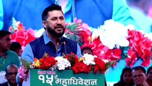 सरकार ढल्छ भन्ने मान्छे सरकार नढलेको देखेर ढल्छ :सभापति लामिछाने