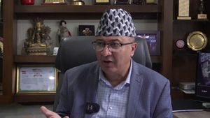 दशैंमा बजार चलायमानः निजी क्षेत्र अझै ‘पर्ख र हेर’कै अवस्थामा छ– हेमराज ढकाल