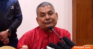 दुर्गा प्रसाईं निर्वाचनअघि नछुट्ने