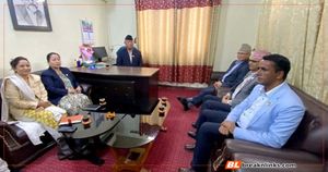 संसद् छलेर ल्याइएका अध्यादेश स्वीकृत नगर्न राष्ट्रपतिलाई विपक्षी दलहरूको आग्रह