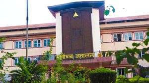 ट्रेड युनियन खारेजविरूद्धको रिटमा अन्तरिम आदेशलाई निरन्तरता दिन अस्वीकार