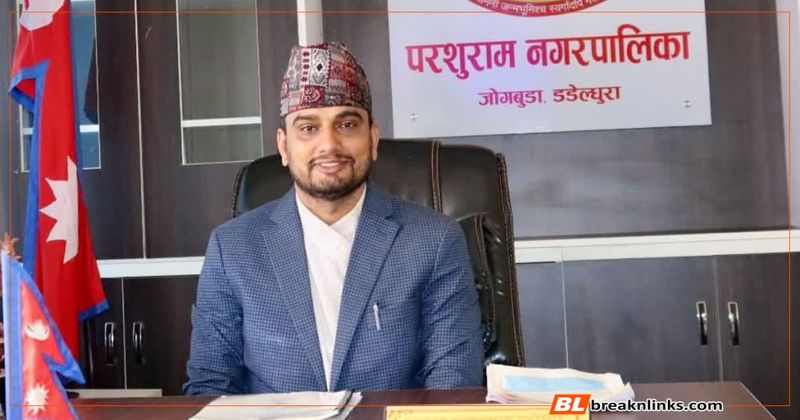 डडेल्धुराका २८ वर्षे मेयर जोशी नेपाली कांग्रेस केन्द्रीय सदस्य लड्दै